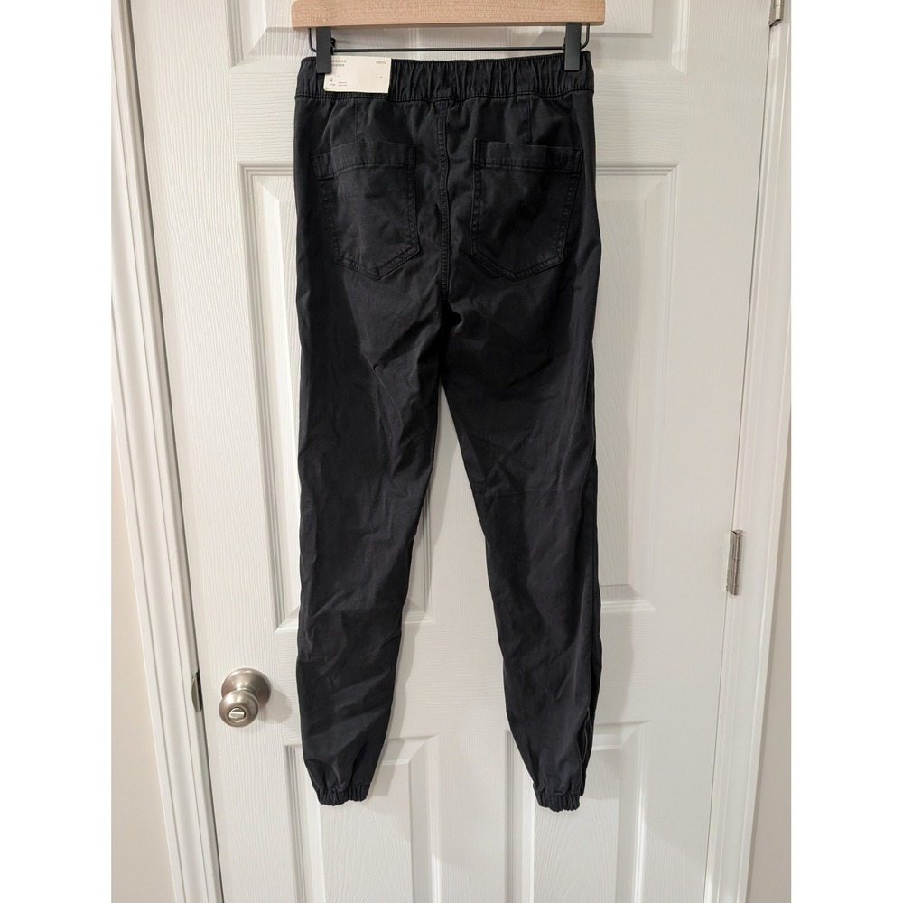 American Eagle, NWT, Size 4 Women's Stretch Jegging Jogger, Black, Utility - Picture 2 of 8
